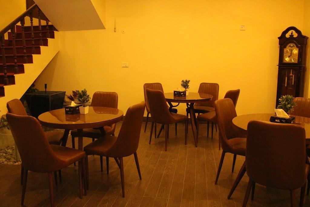 Luxury Inn Karachi Exterior foto